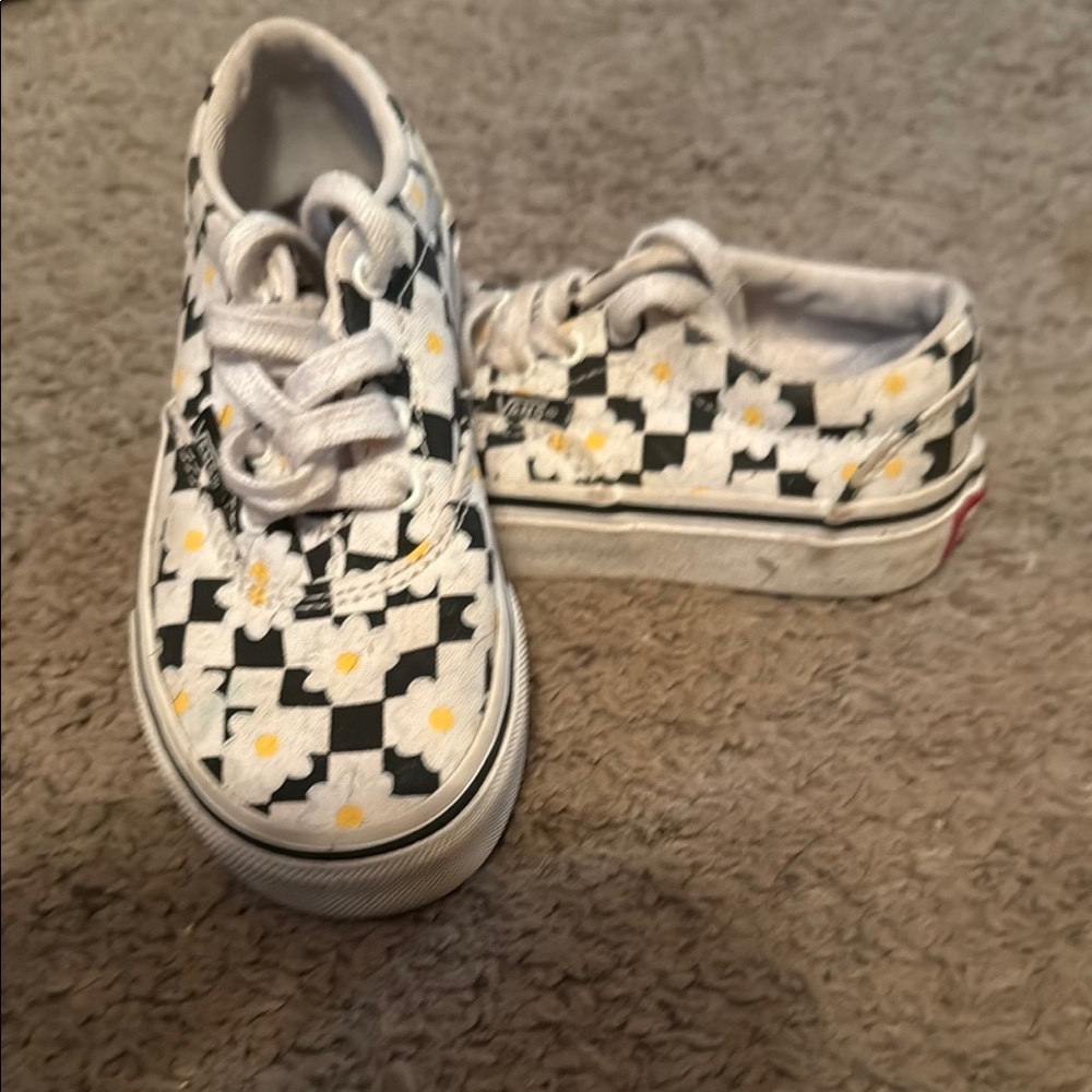 Vans Black and White Checkerboard Sneakers Classic Canvas Low-Top